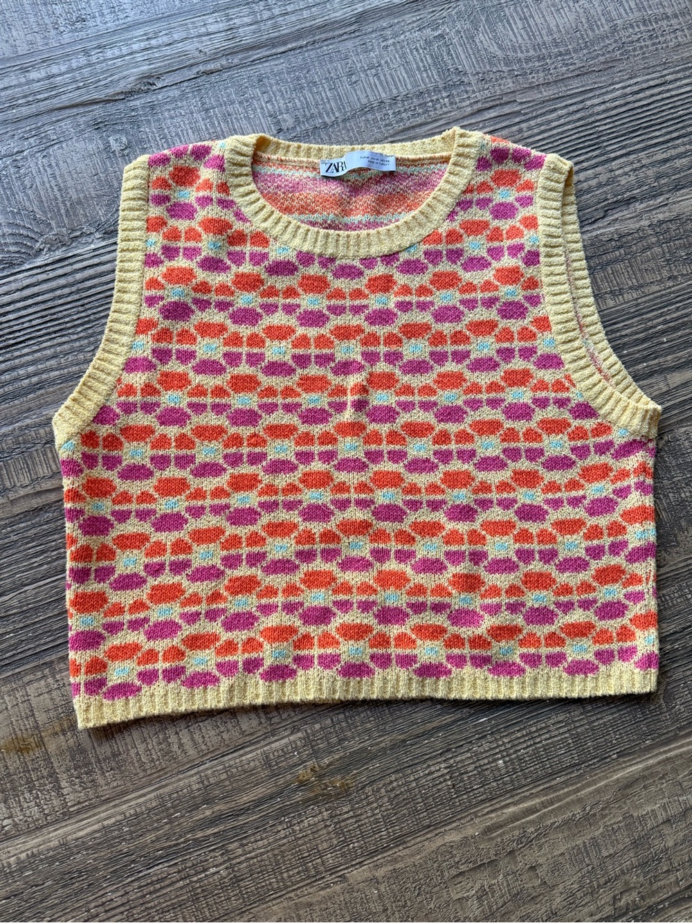 Zara Yellow, Pink & Orange Geometric Knit Vest Size M
